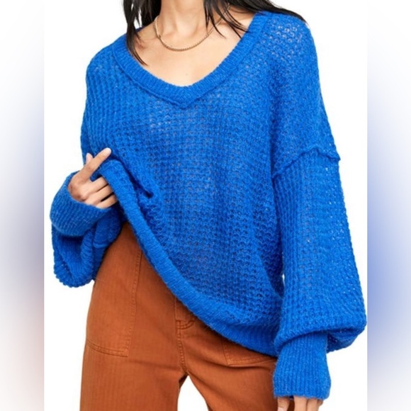 Free People LULU Oversize V-Neck Sweater -Parrot Blue XS - Picture 1 of 8
